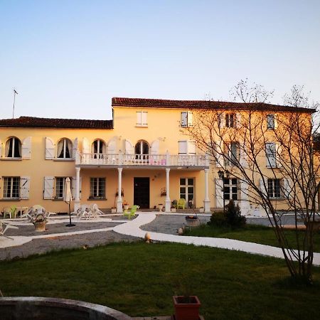 Le Clos Des Cedres B&B La Rochefoucauld Zewnętrze zdjęcie