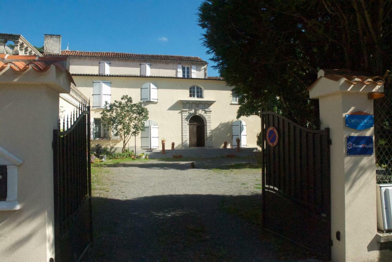 Le Clos Des Cedres B&B La Rochefoucauld Zewnętrze zdjęcie